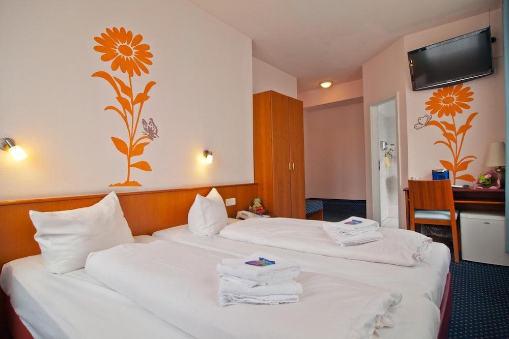 Hotel Residenz Duesseldorf Bagian luar foto