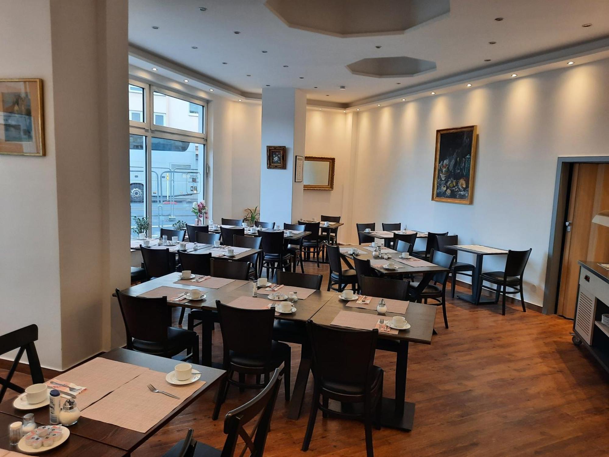 Hotel Residenz Duesseldorf Bagian luar foto