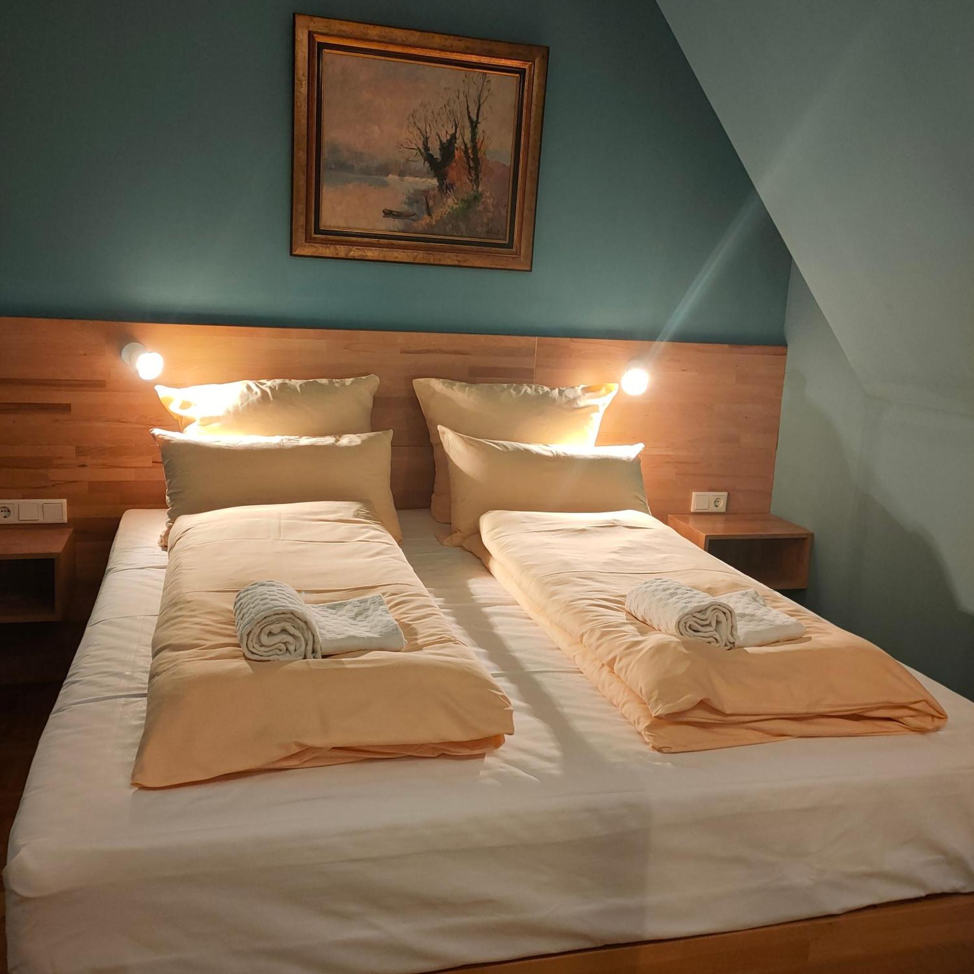 Hotel Residenz Duesseldorf Bagian luar foto