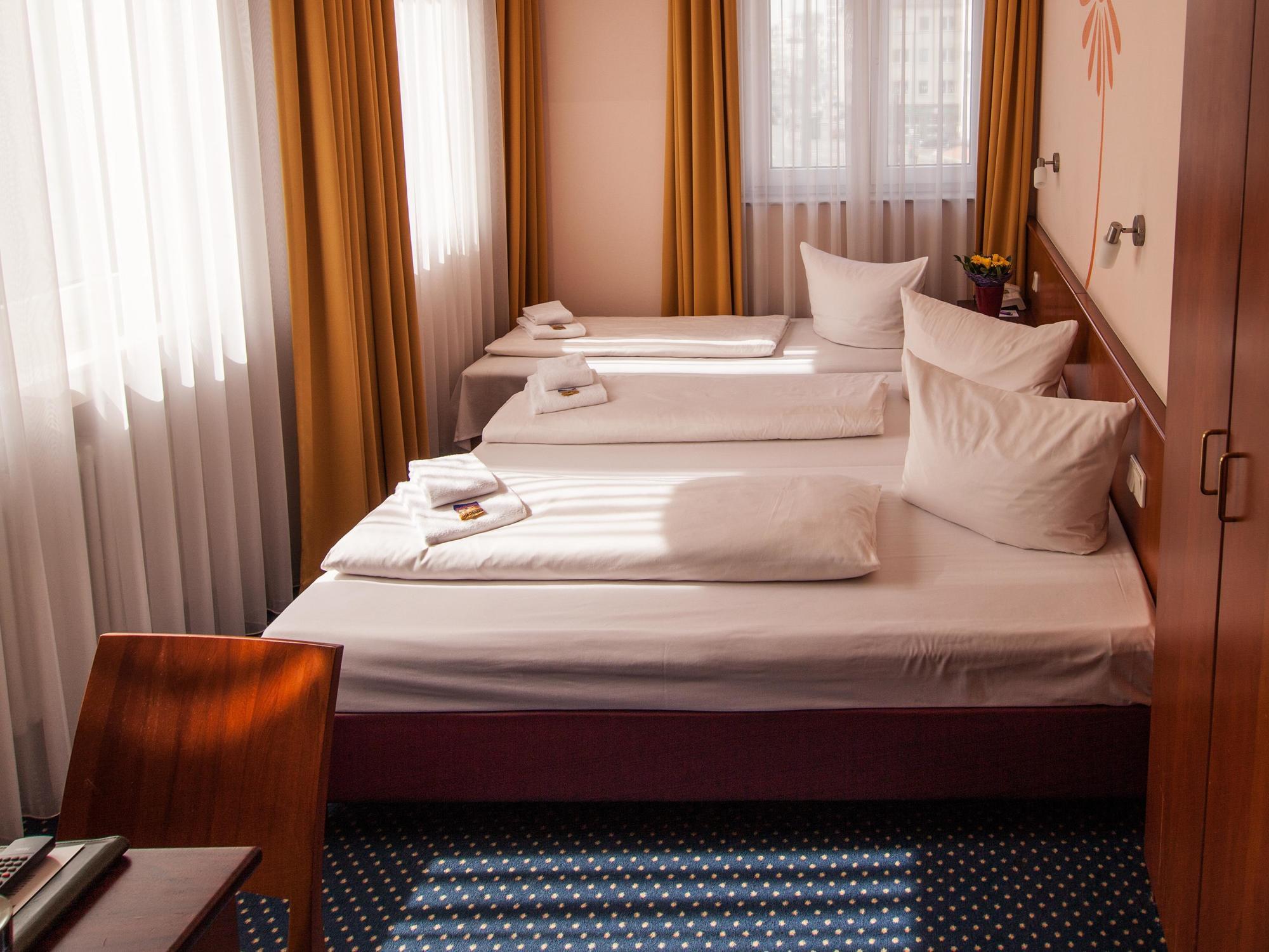 Hotel Residenz Duesseldorf Bagian luar foto